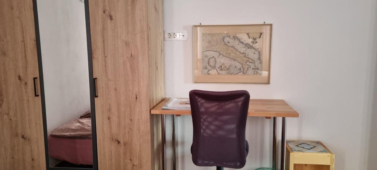 Apartments Misini Dvori Stomorska Kültér fotó