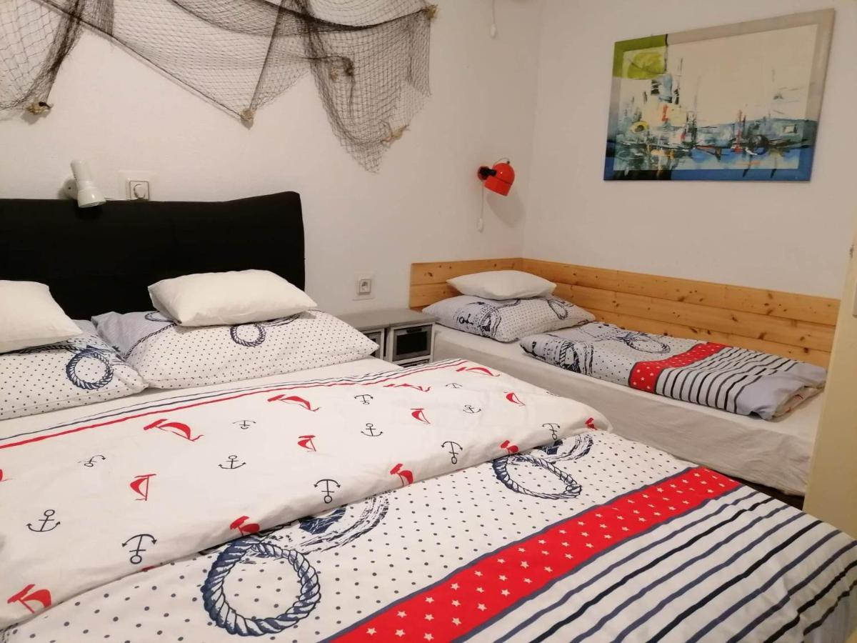 Apartments Misini Dvori Stomorska Kültér fotó